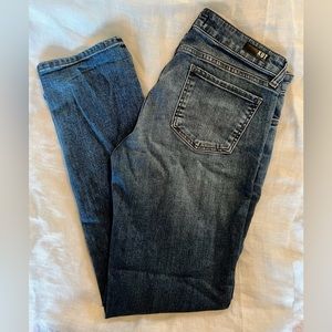 KUT from the Kloth Catherine Boyfriend Jeans size 10